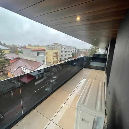 Apartament 3 Lux Baneasa アパート